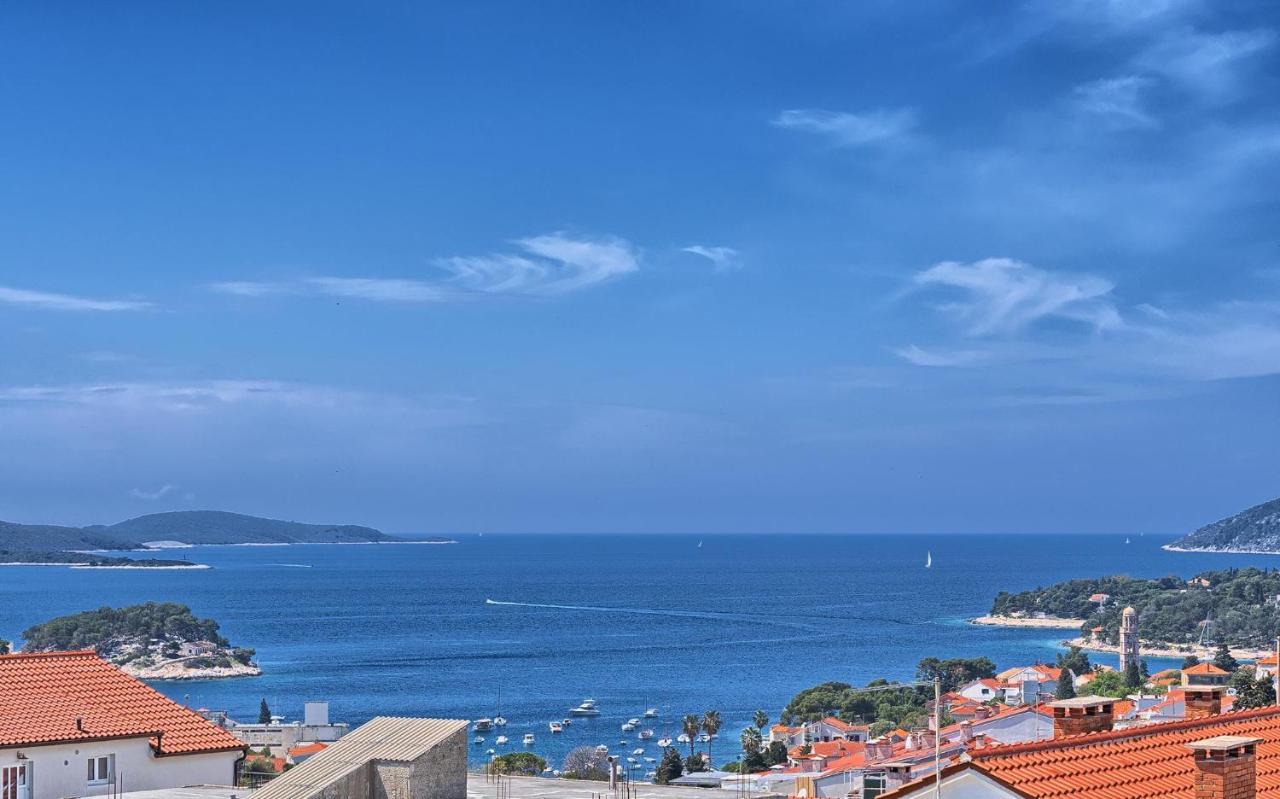 Apartments Irena Hvar Town Extérieur photo