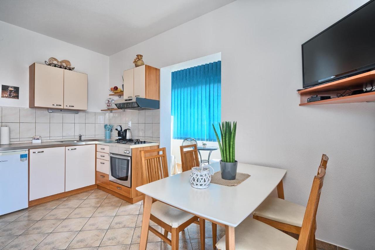 Apartments Irena Hvar Town Extérieur photo
