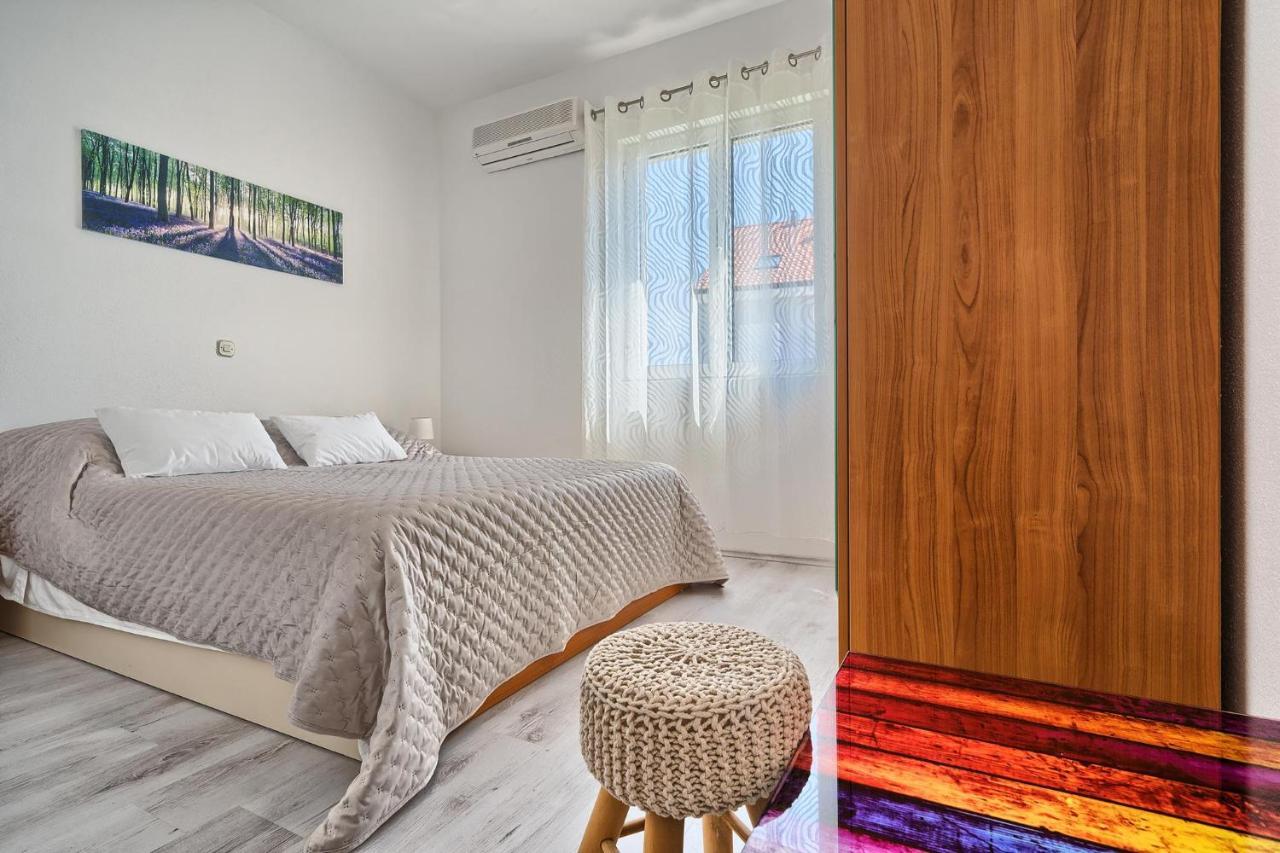 Apartments Irena Hvar Town Extérieur photo