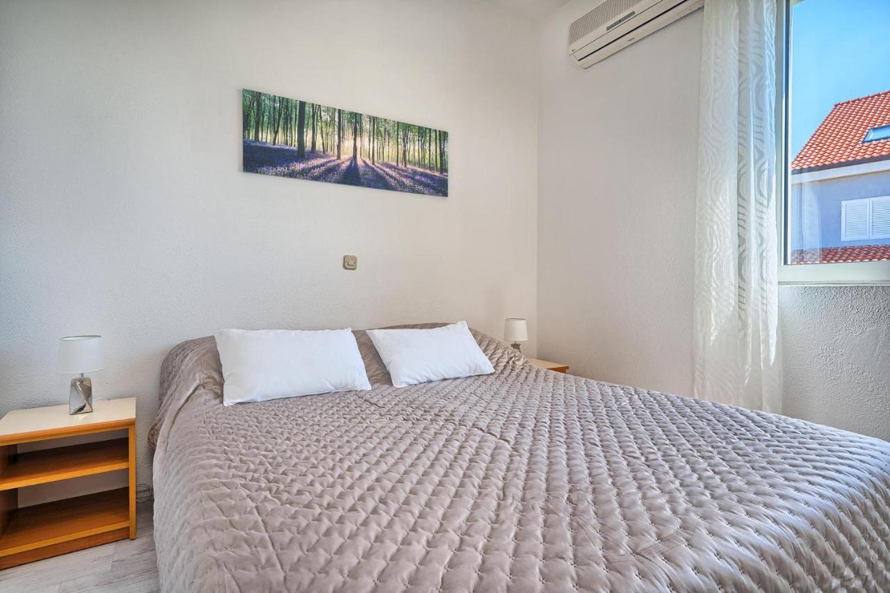Apartments Irena Hvar Town Extérieur photo